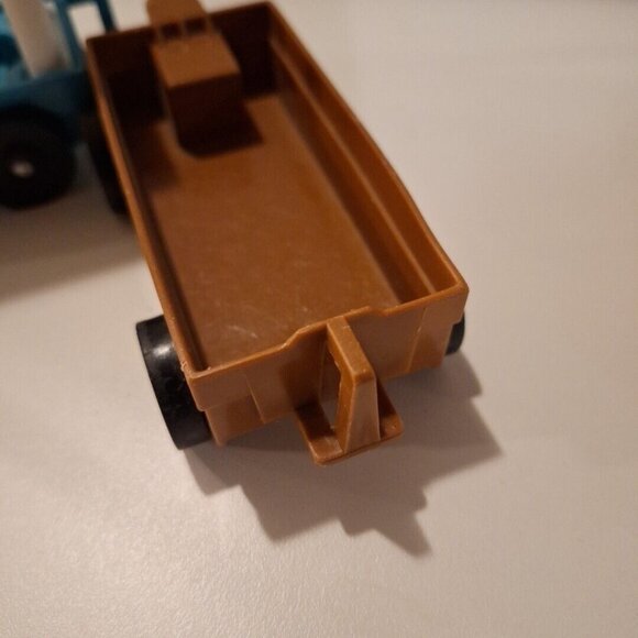 Vtg 1984 Fisher Price Zoo Tram Pieces & Brown Mountain Goat For #916 Train Cart - Picture 5 of 11